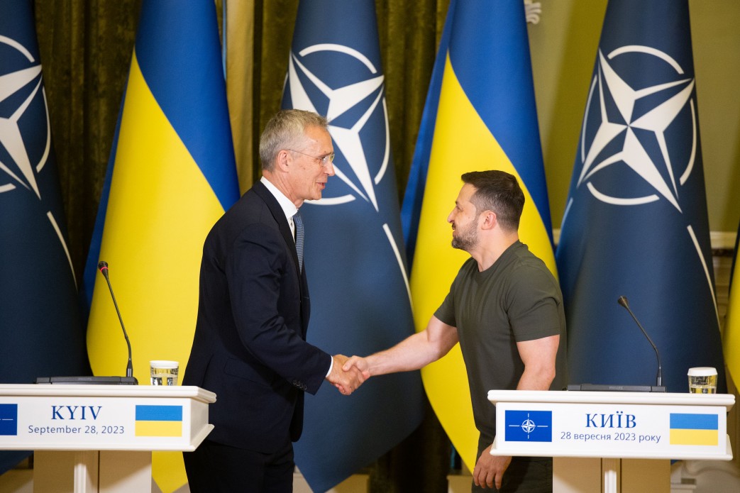 Україна де-юре стане членом НАТО