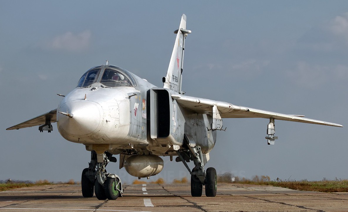 Винищувач-бомбардувальник Су-34